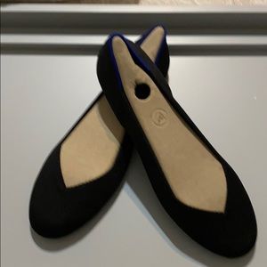 Rothy’s The Flat. Black.